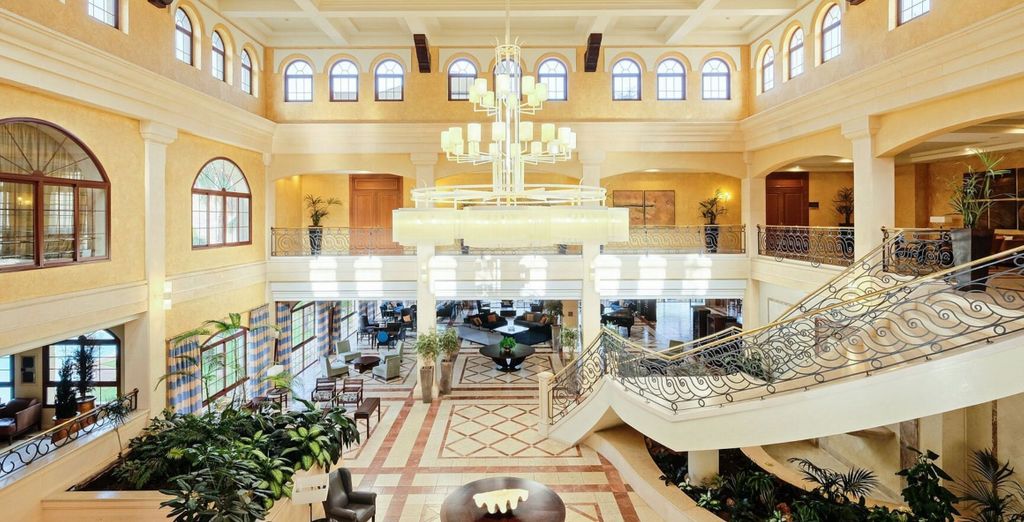 Hotel Envía Almería Wellness & Golf 5*