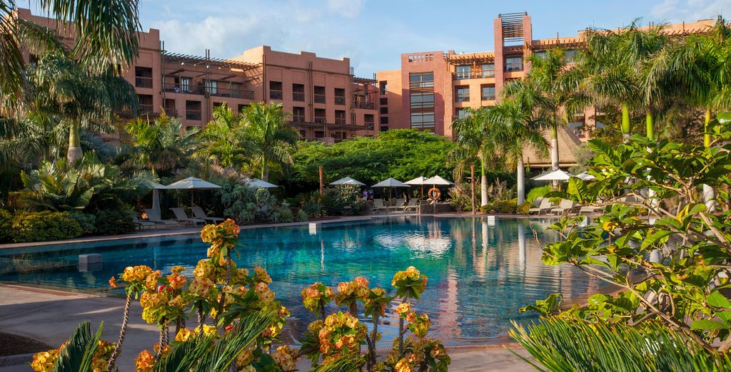 Lopesan Baobab Resort 5*