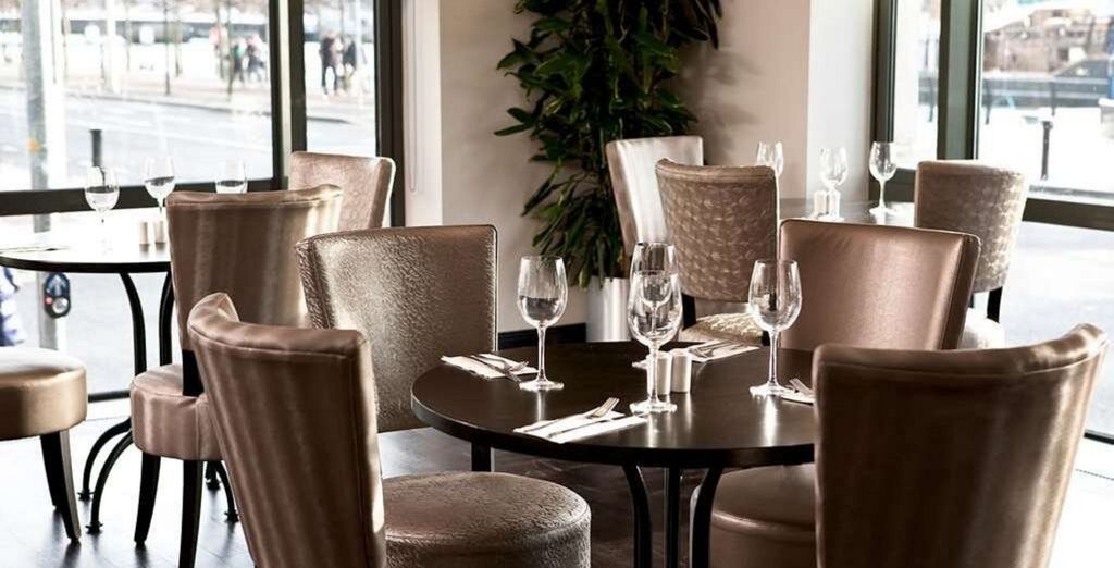 Hilton Garden Inn Dublin Custom House 4*