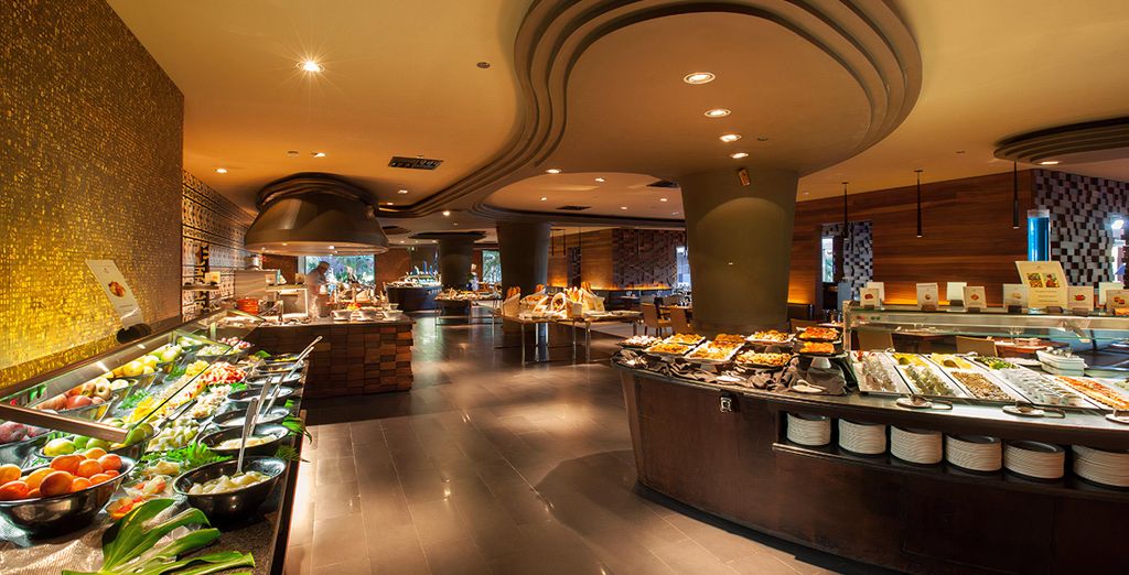 Lopesan Baobab Resort 5*