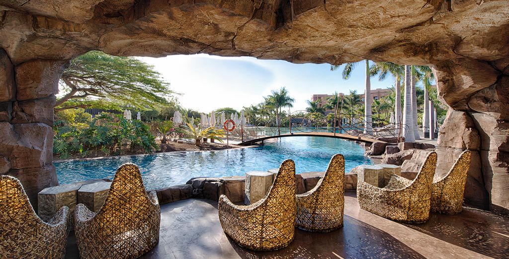 Lopesan Baobab Resort 5*