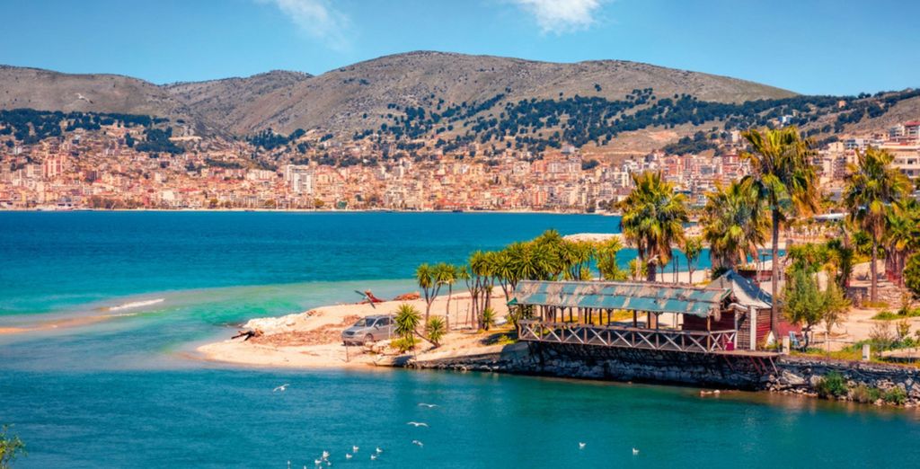 Autotour alla scoperta di Corfù e del Sud dell'Albania in 7 notti 