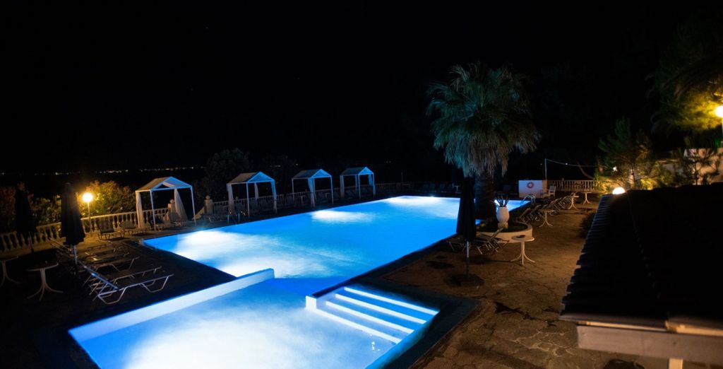 Bianco Olympico Beach Resort 4*
