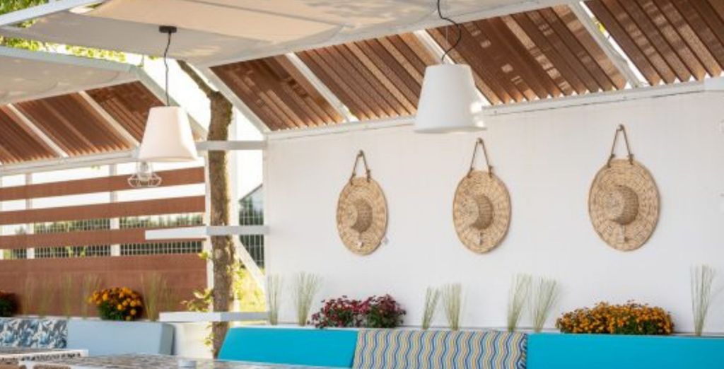 Mythic Summer Hotel 4*