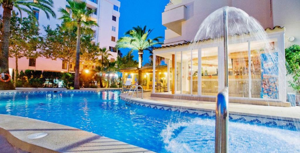 Cooee Aparthotel & Suites Cap de Mar 4*