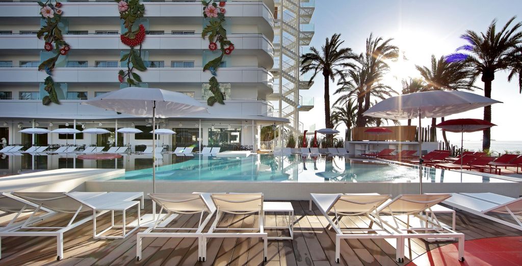 Ushuaia Ibiza Beach Hotel 5* - Adults Only