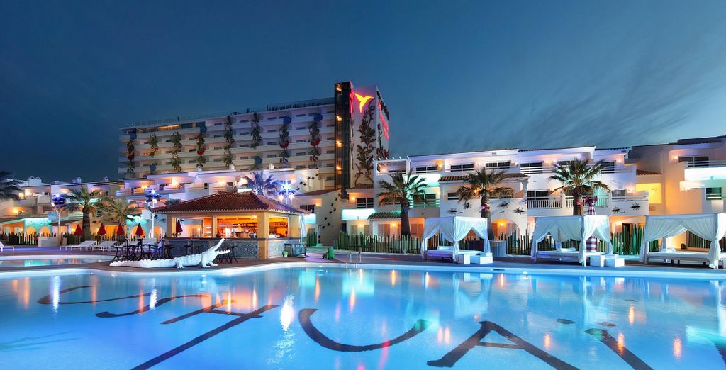 Ushuaia Ibiza Beach Hotel 5* - Adults Only