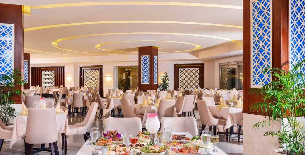 Royal Albatros Moderna Resort by Pickalbatros 5*