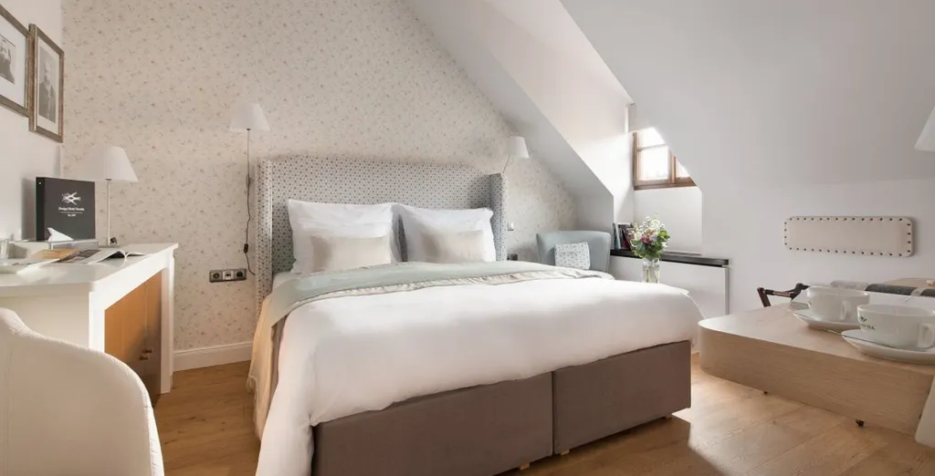Design Hotel Neruda 4*