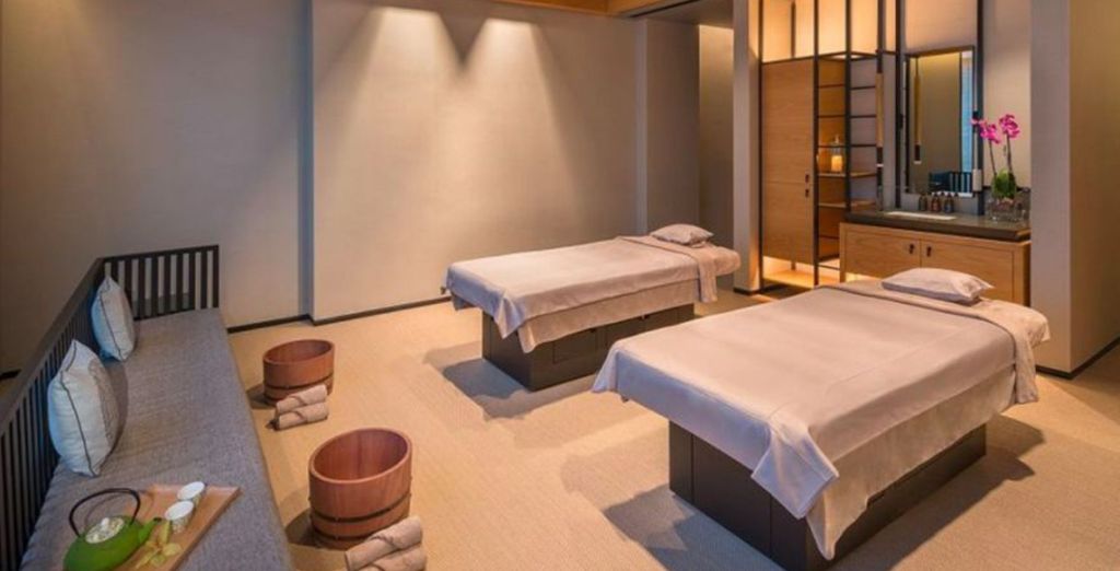 Caesars Palace Dubai 5*