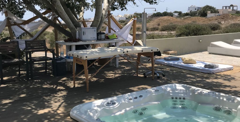 Thera Mare Resort and Spa 4*