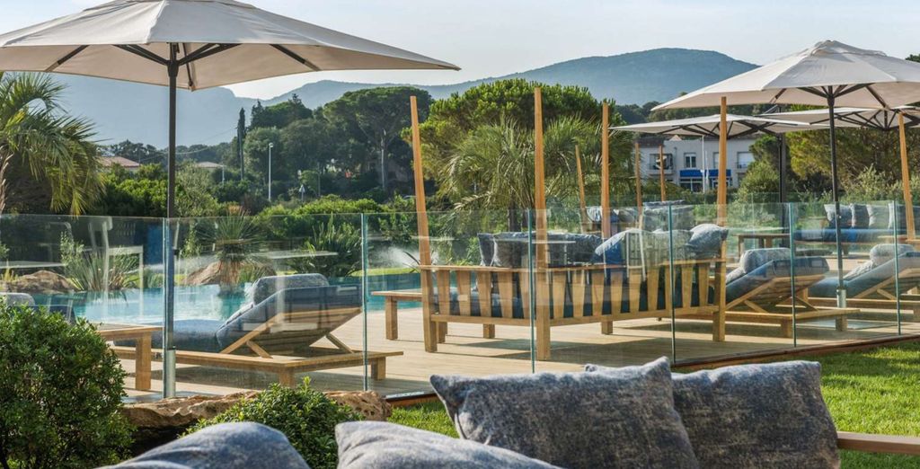 Golden Tulip Porto Vecchio 4* con volo o Sardinia Ferries