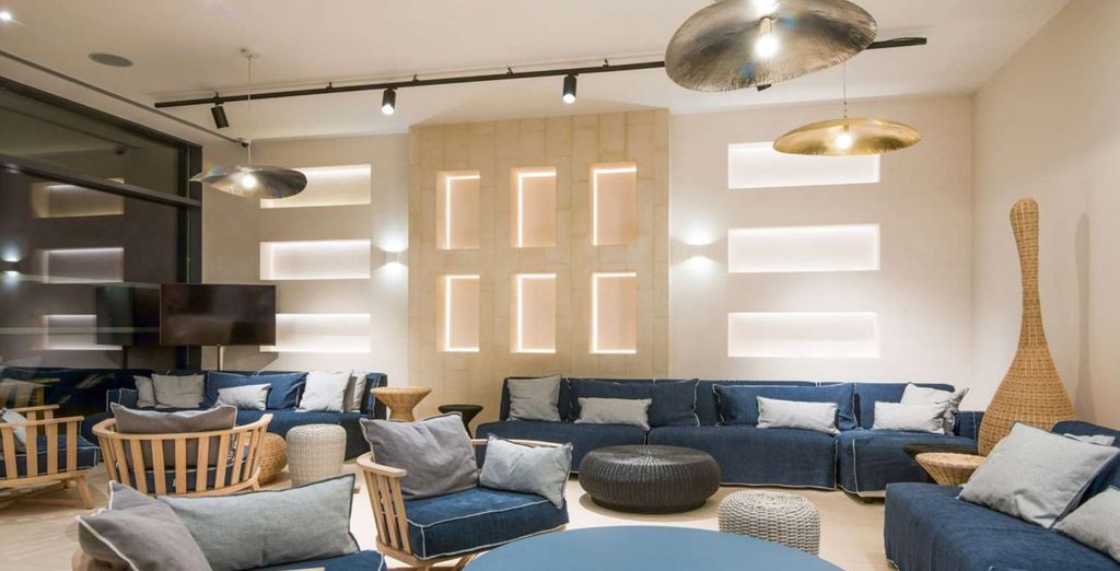Golden Tulip Porto Vecchio 4* con volo o Sardinia Ferries