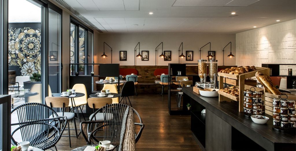 Imprimerie Hotel Clichy 4*