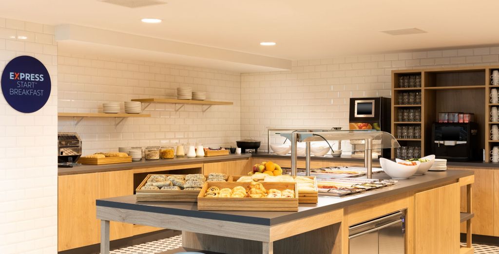 Holiday Inn Express Amsterdam - North Riverside