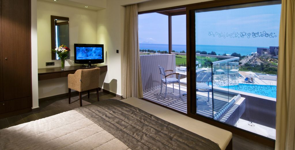 Blue Lagoon Village 5*