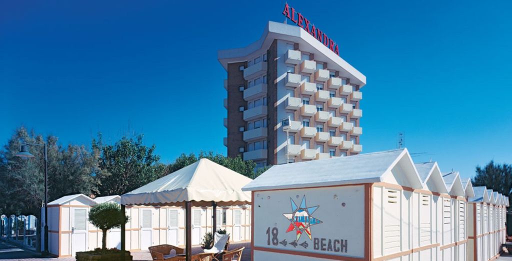 Hotel  Alexandra Plaza 4*