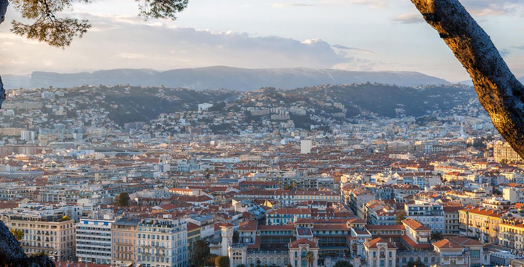 Holiday Inn Nice - Saint Laurent du Var 4*
