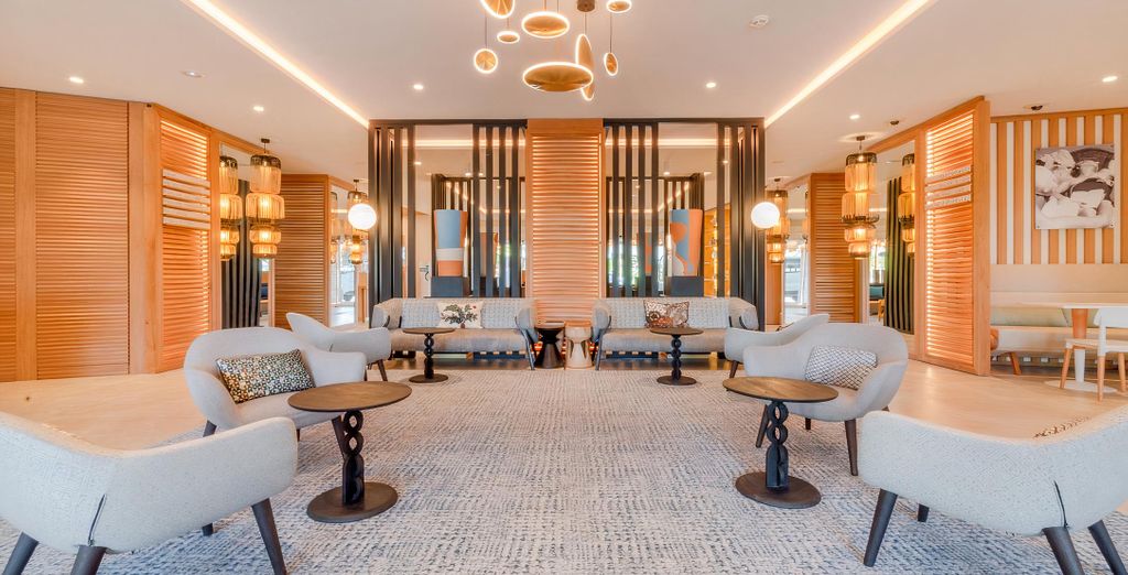 Holiday Inn Nice - Saint Laurent du Var 4*