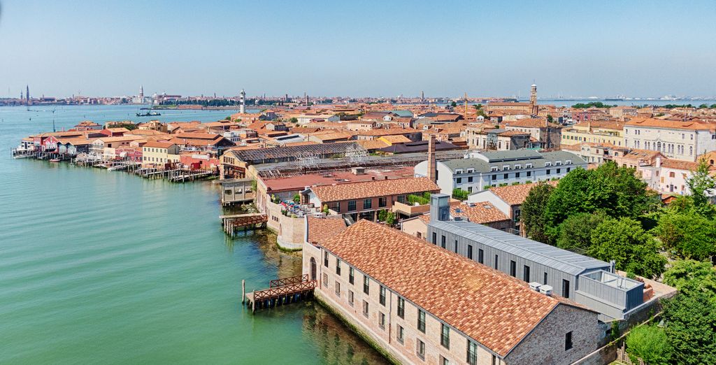 NH Collection Venezia Murano Villa 4*