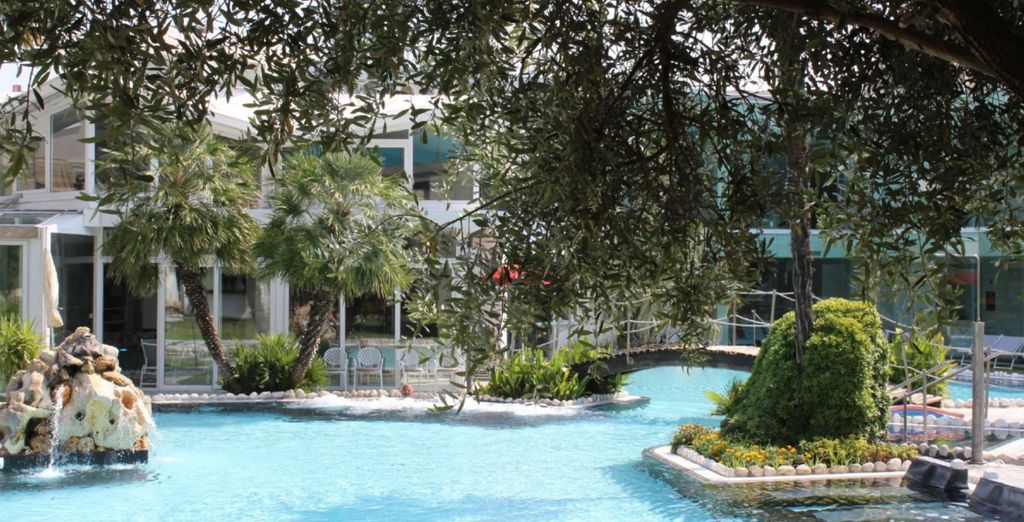 Hotel Panoramic Plaza 4*