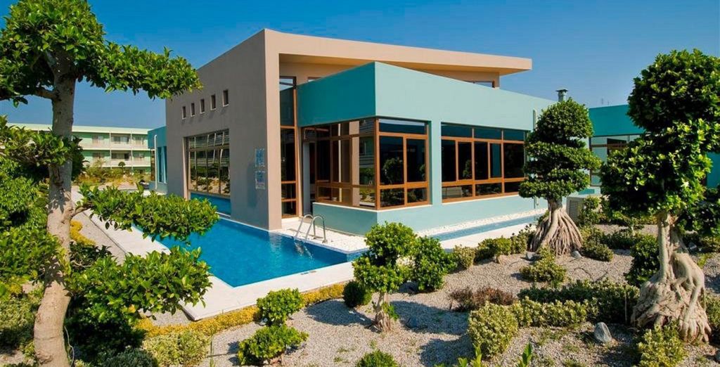 Blue Lagoon Resort 5*