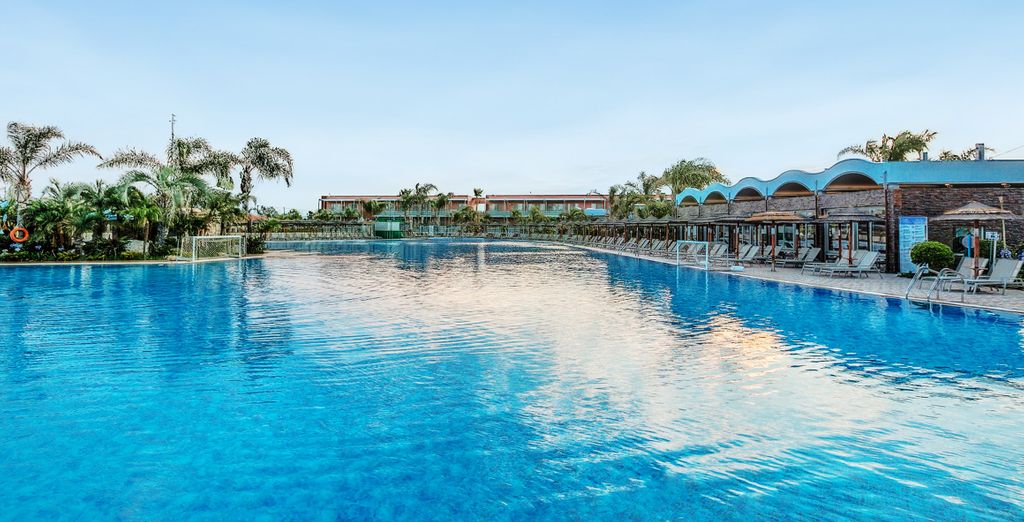 Blue Lagoon Resort 5*