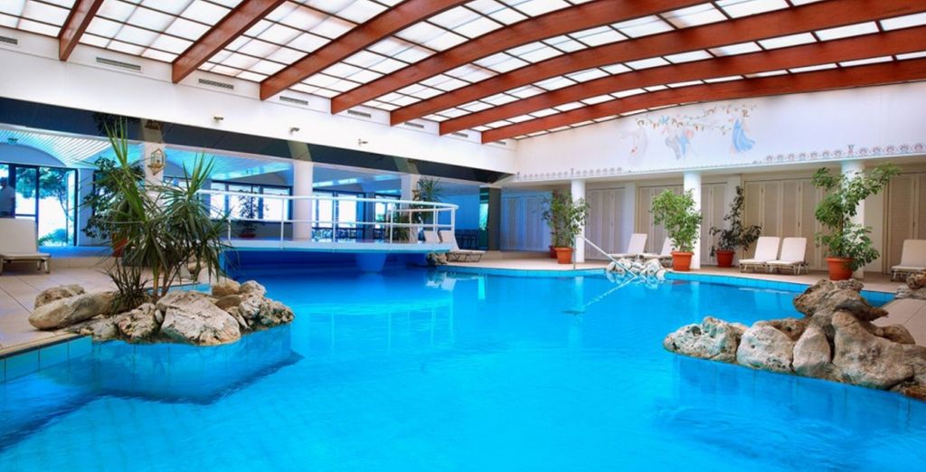 Hotel Aquila Rithymna Beach 5*