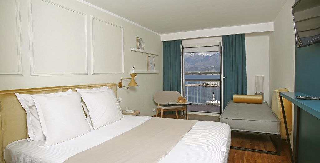 Hotel Balanea con barca a vela da Saint-Raphaël