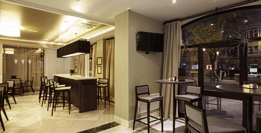 Hotel Vincci Albayzín 4*