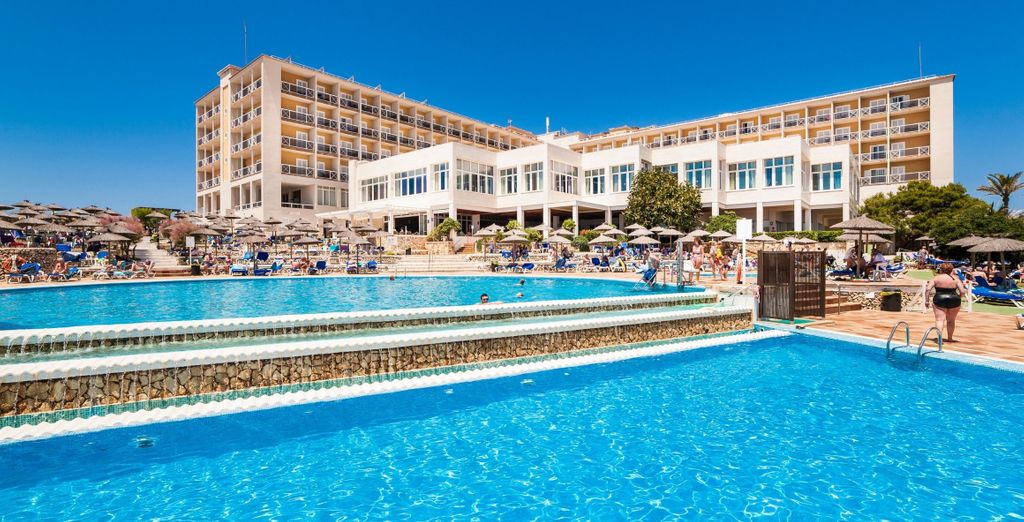 Globales Almirante Farragut 4*