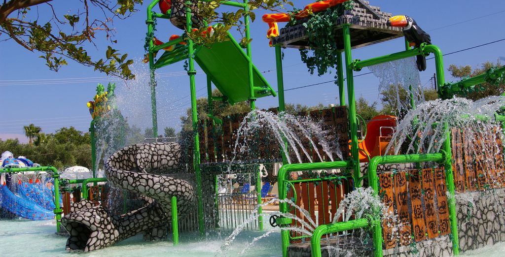 Aqua Bay Hotel 5*