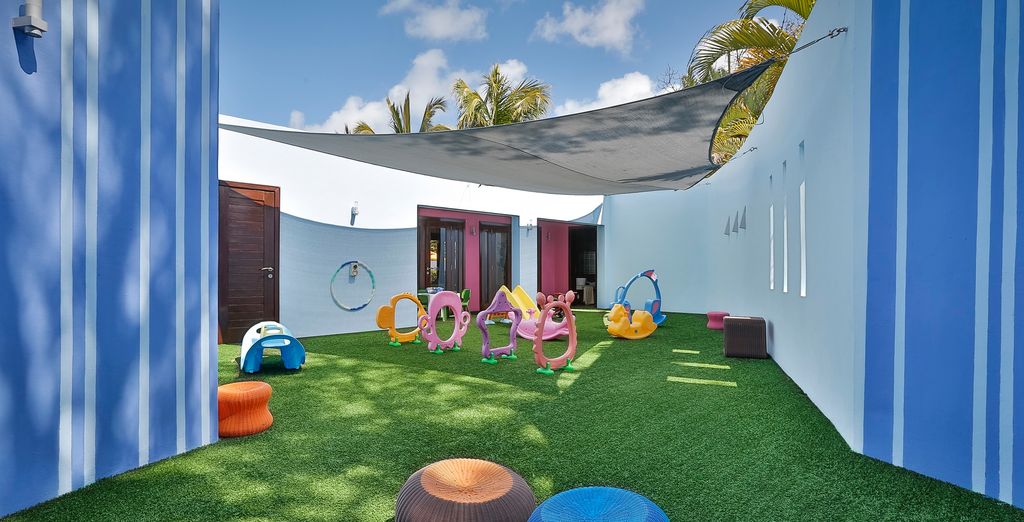 Hotel Anahita Golf & Spa Resort  5*