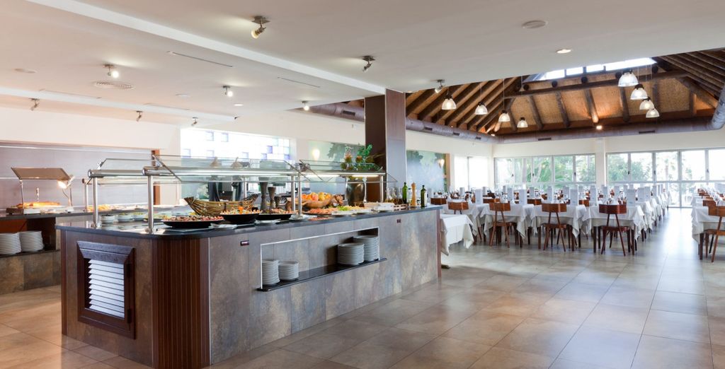 Marvell Club Hotel & Apartments 4*