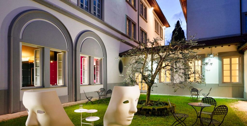 UNAHOTELS Vittoria Firenze 4*