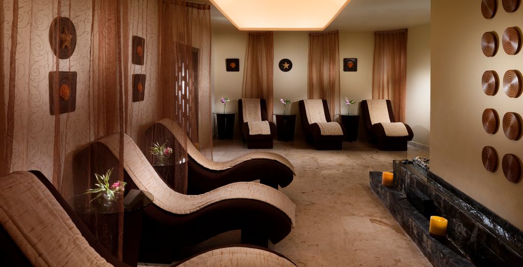 Azul Beach Riviera Cancun 5* con possibile pre-estensione di 5 notti  nella regione di Città del Messico