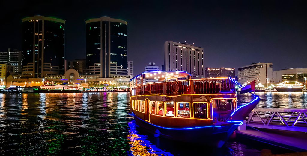Swissotel Al Ghurair Dubai 5*