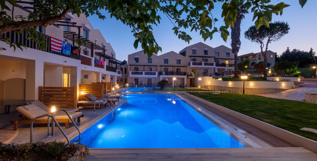 Akron Seascape Resort 4*