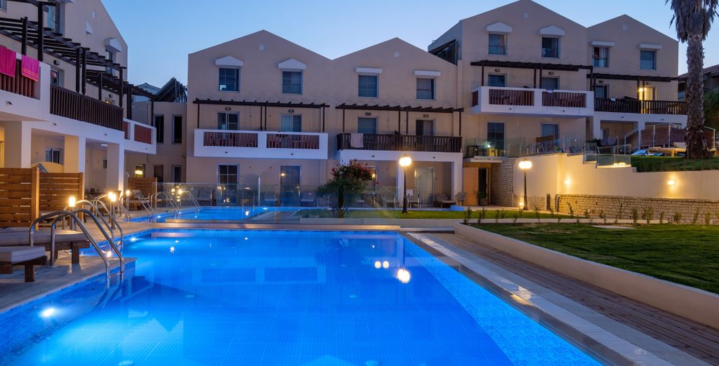 Akron Seascape Resort 4*