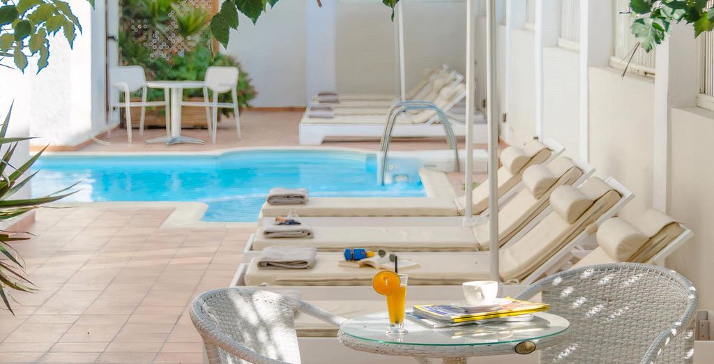 Tour di 8, 10 e 13 notti ad Atene, Naxos e Santorini