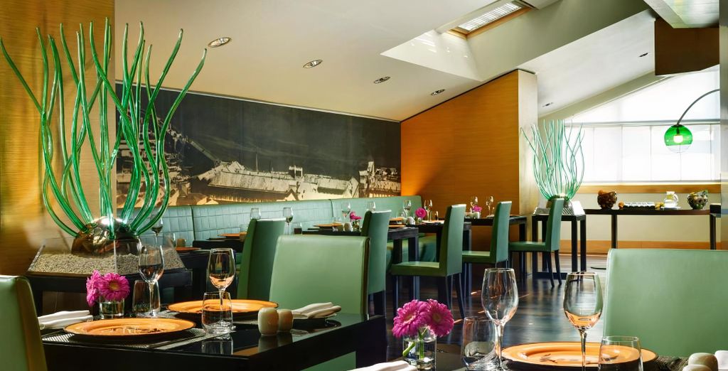 UNAHOTELS Napoli 4*
