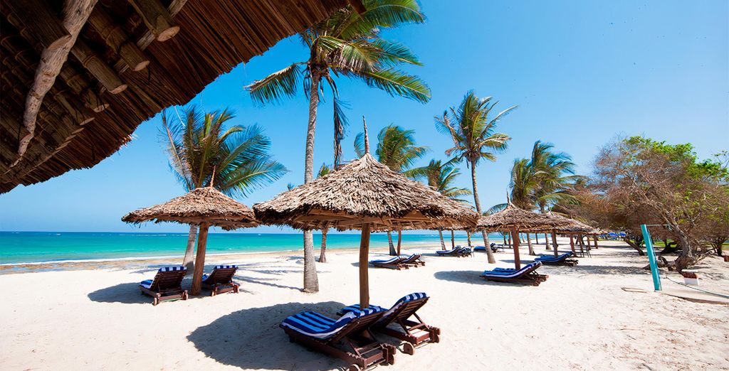 Jacaranda Indian Ocean Beach Resort 4* e Safari da 1 a 4 notti 