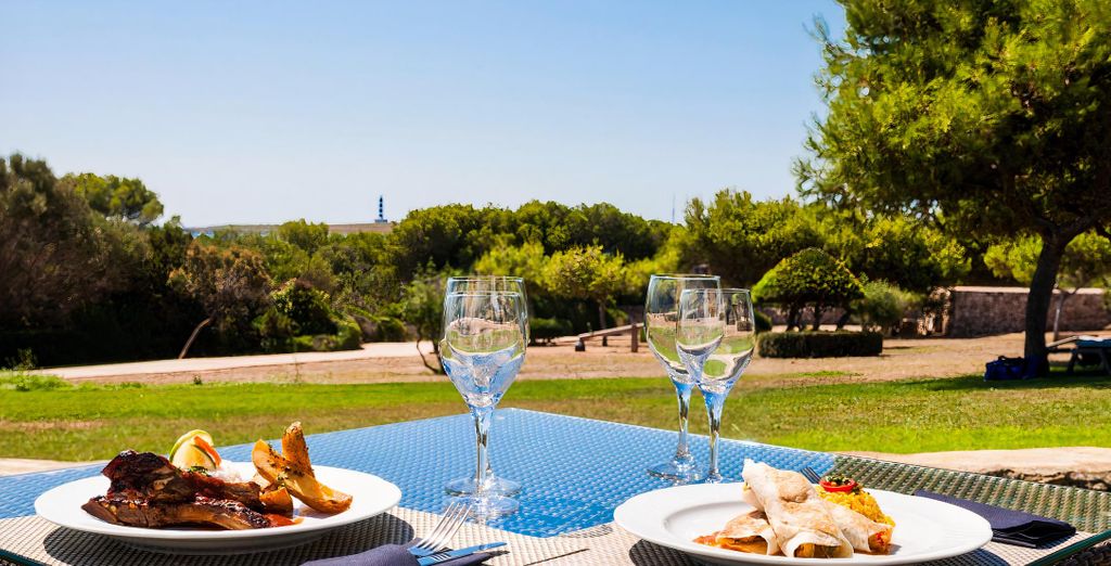 Insotel Punta Prima Resort 5*