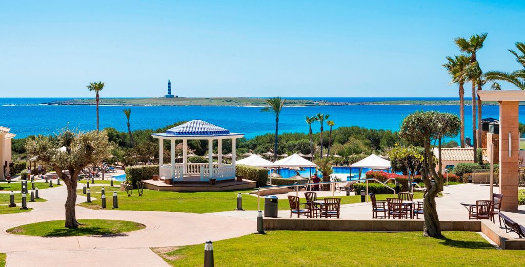 Insotel Punta Prima Resort 5*