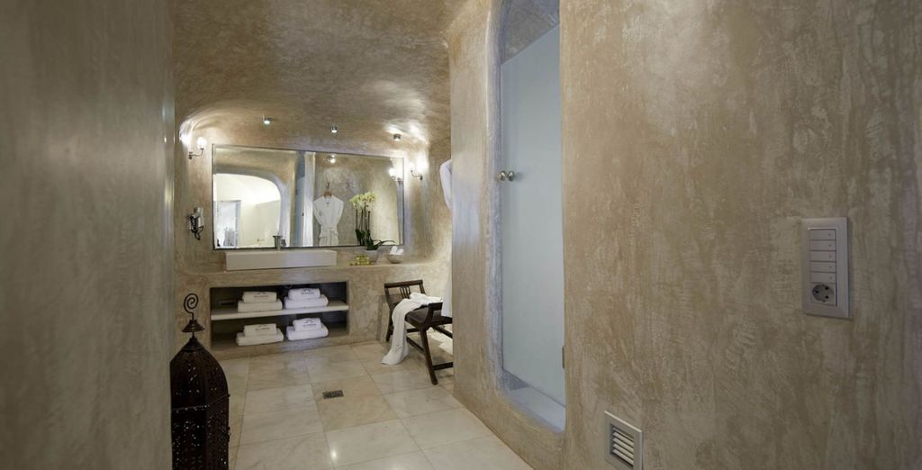Iliovasilema Hotel & Suites 4*