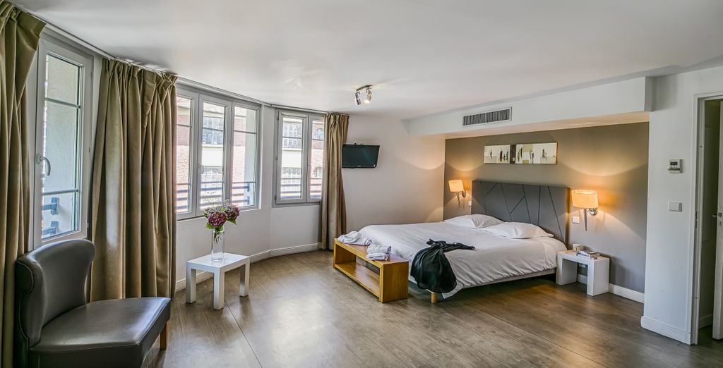 Zenitude Hôtel-Résidences Lorda 4*