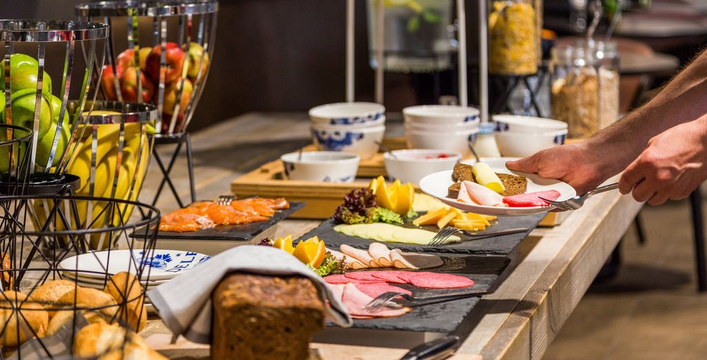 Mercure Hotel Amsterdam City 4*