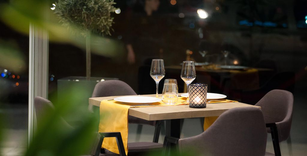 B4B Athens Signature Hotel 4*