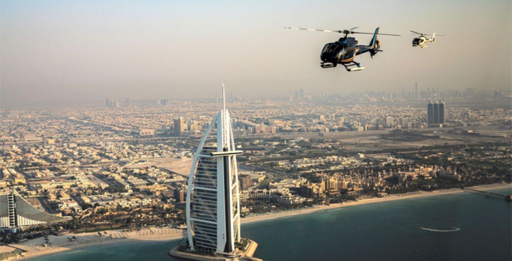 Hyatt Centric Jumeirah Dubai 5*