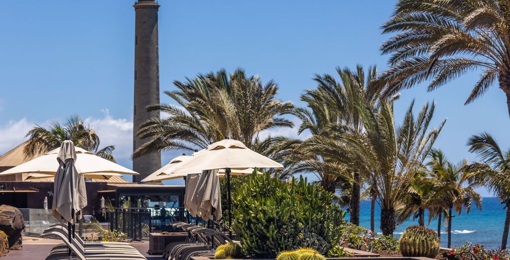Hotel Lopesan Costa Meloneras 5*